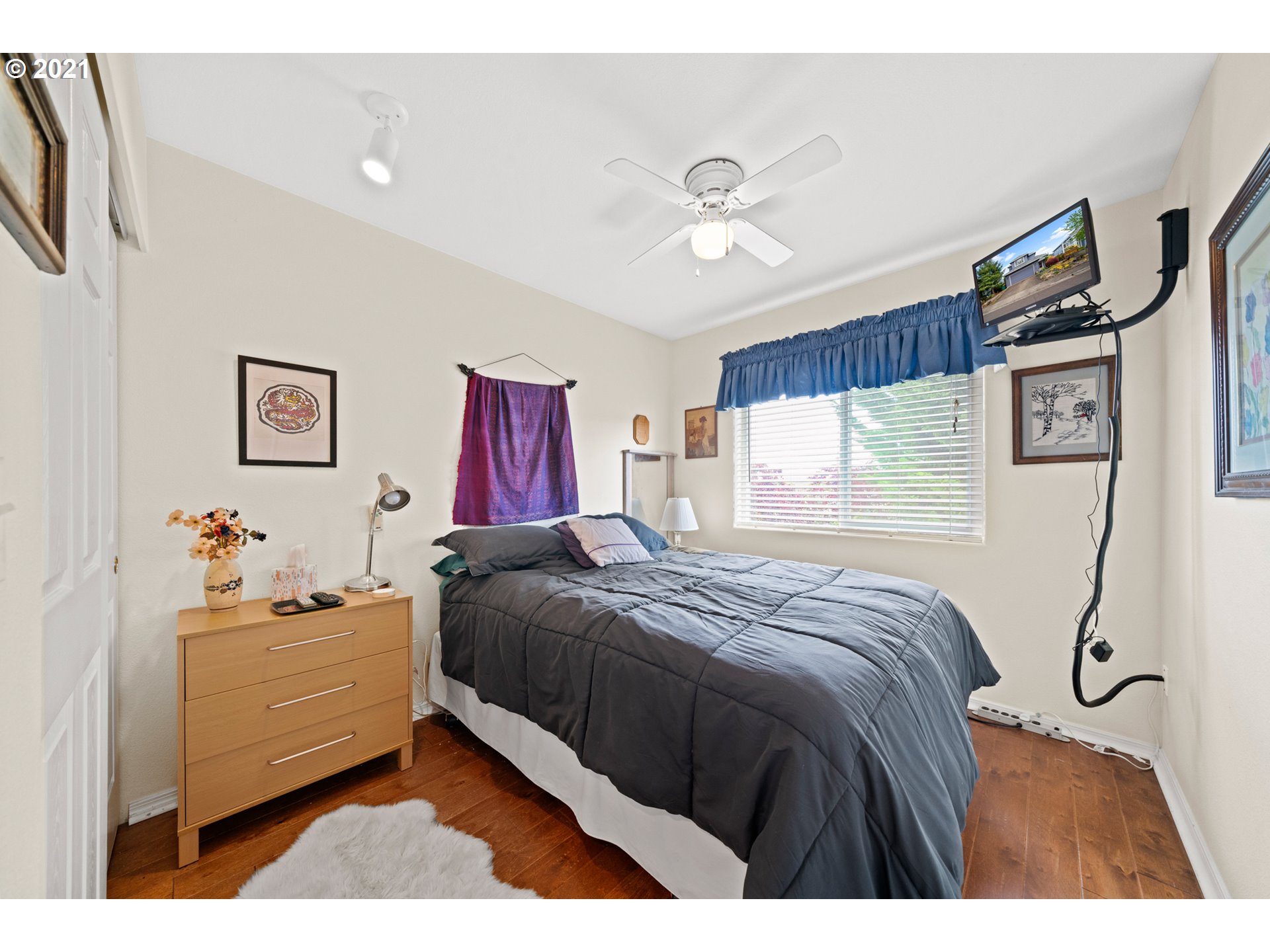 15923 Northwest Rondos Drive Portland, OR 97229 - Photo 20 of 32 Gallery Image 20