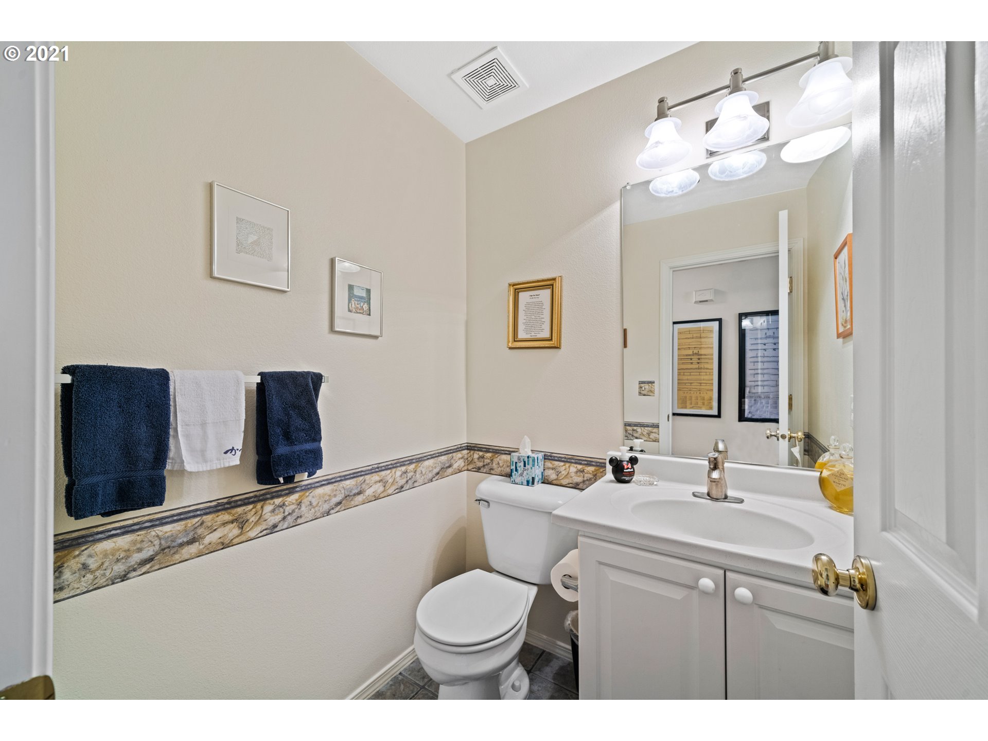 15923 Northwest Rondos Drive Portland, OR 97229 - Photo 26 of 32 Gallery Image 26