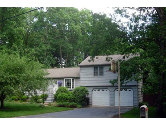 21 Rena Avenue Hudson, NH 03051 - Photo 1 of 1