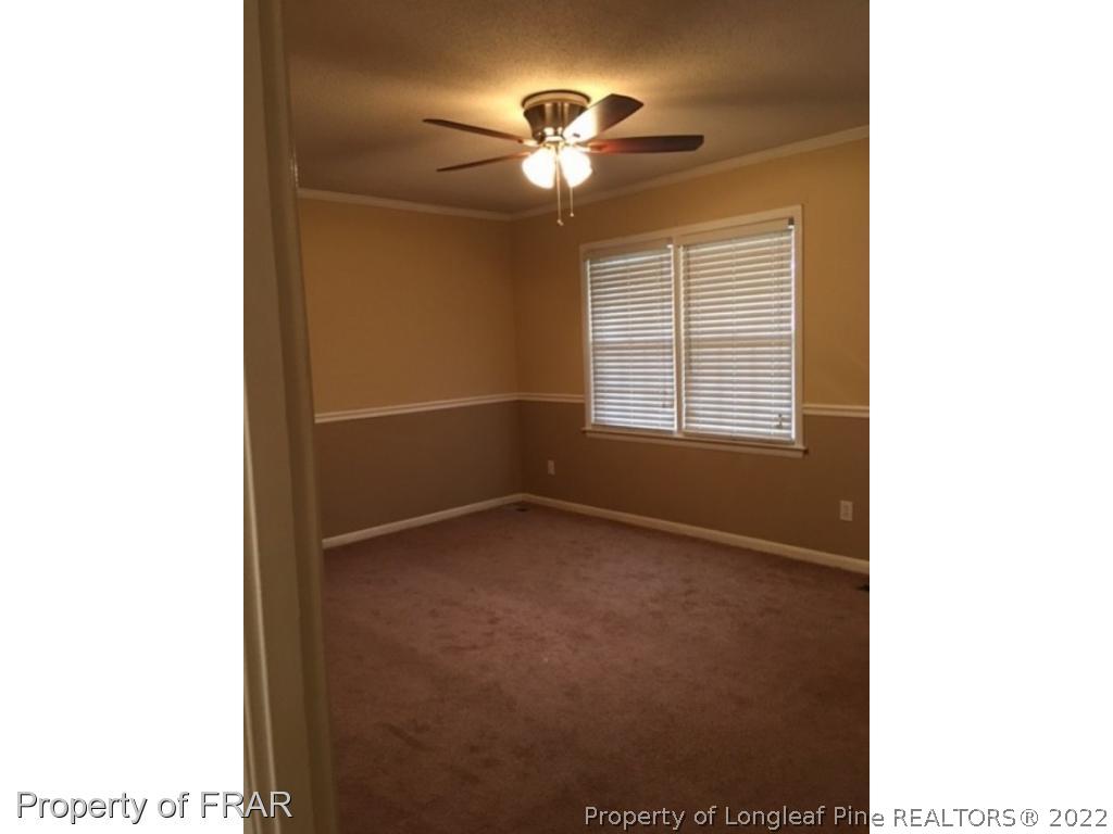 3733 Yorktown Road Hope Mills, NC 28348 - Photo 5 of 10 Gallery Image 5