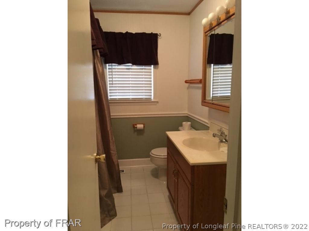 3733 Yorktown Road Hope Mills, NC 28348 - Photo 6 of 10 Gallery Image 6