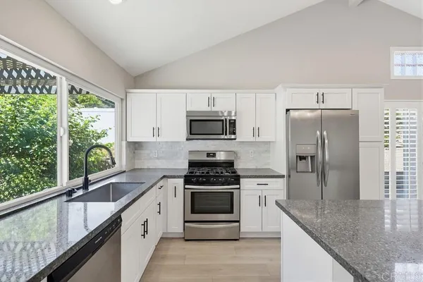 $1,187,000 | 8662 Robles Drive, San Diego, CA 92119