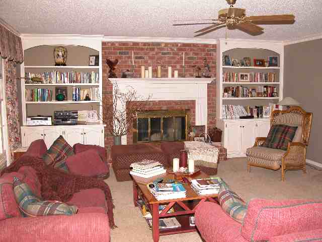 138 Crosswinds Street Greer, SC 29650 - Photo 6 of 9 Gallery Image 6