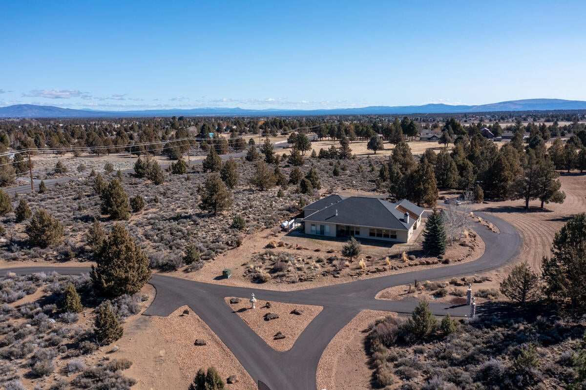 22143 Rickard Road Bend, OR 97702 - Photo 47 of 49 20220316-DJI_0809-HDRAROUNDTHEBENDREALES
