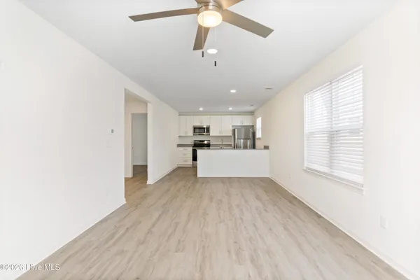 $1,500 | 718 Taylor Street, Unit A, Wilmington, NC 28401