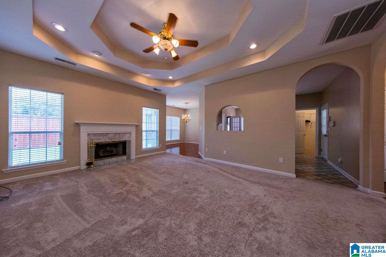 105 Spring Place Alabaster, AL 35007 - Photo 7 of 35