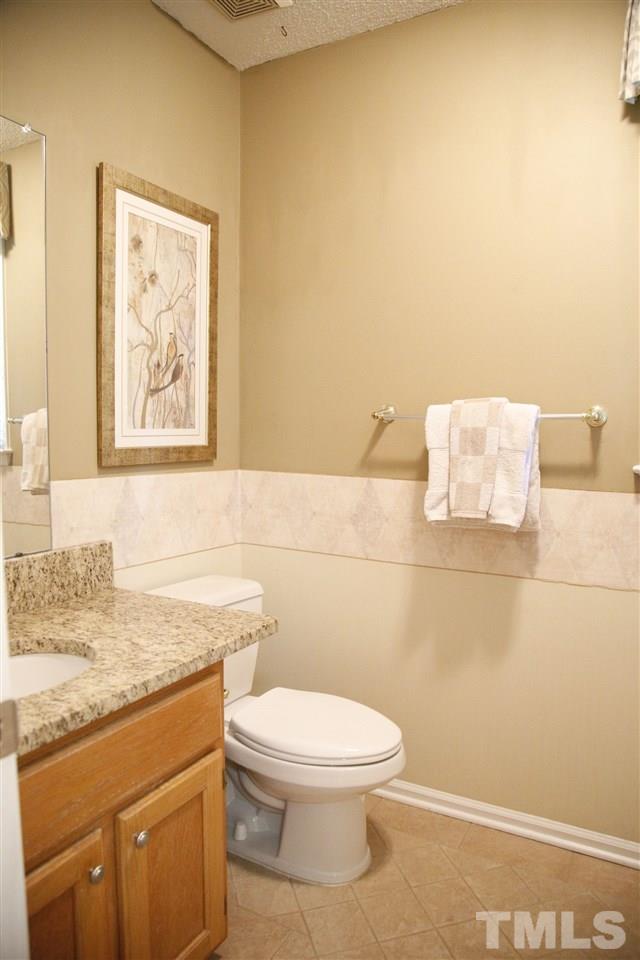 212 Kingsmill Road Cary, NC 27511 - Photo 17 of 25 Gallery Image 17