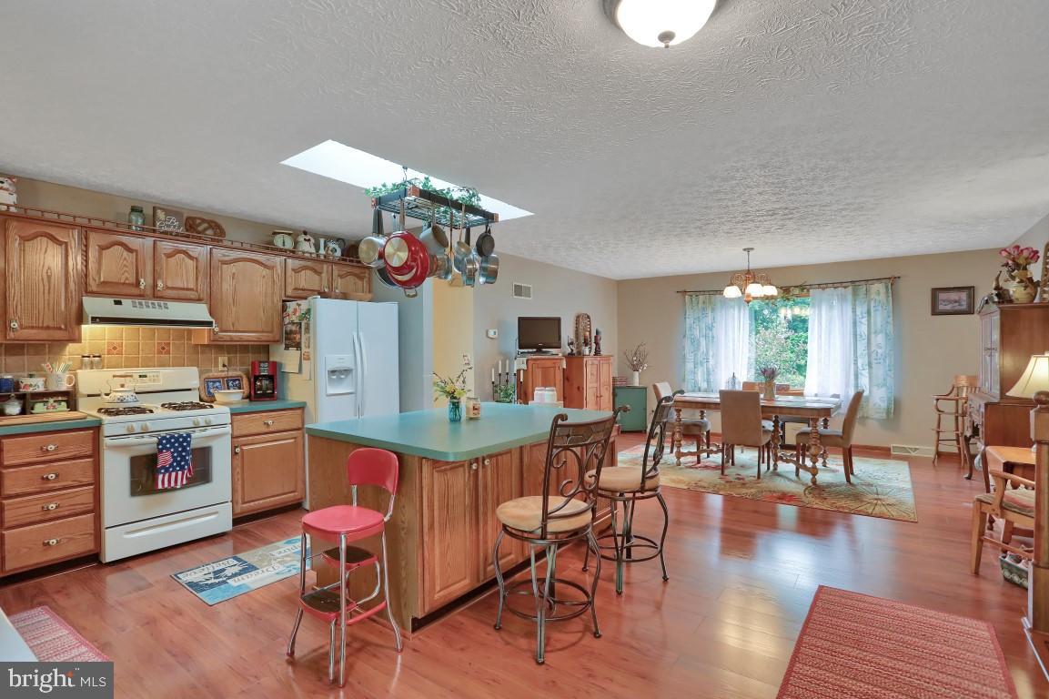 5943 Spring Road Shermans Dale, PA 17090 - Photo 22 of 62 Gallery Image 22