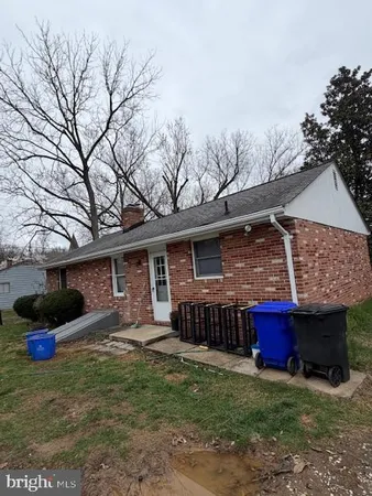 $2,300 | 17812 Washington Grove Lane, Gaithersburg, MD 20877