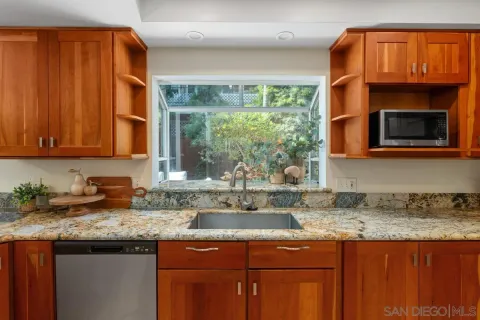 $3,099,000 | 240 A Avenue, Coronado, CA 92118