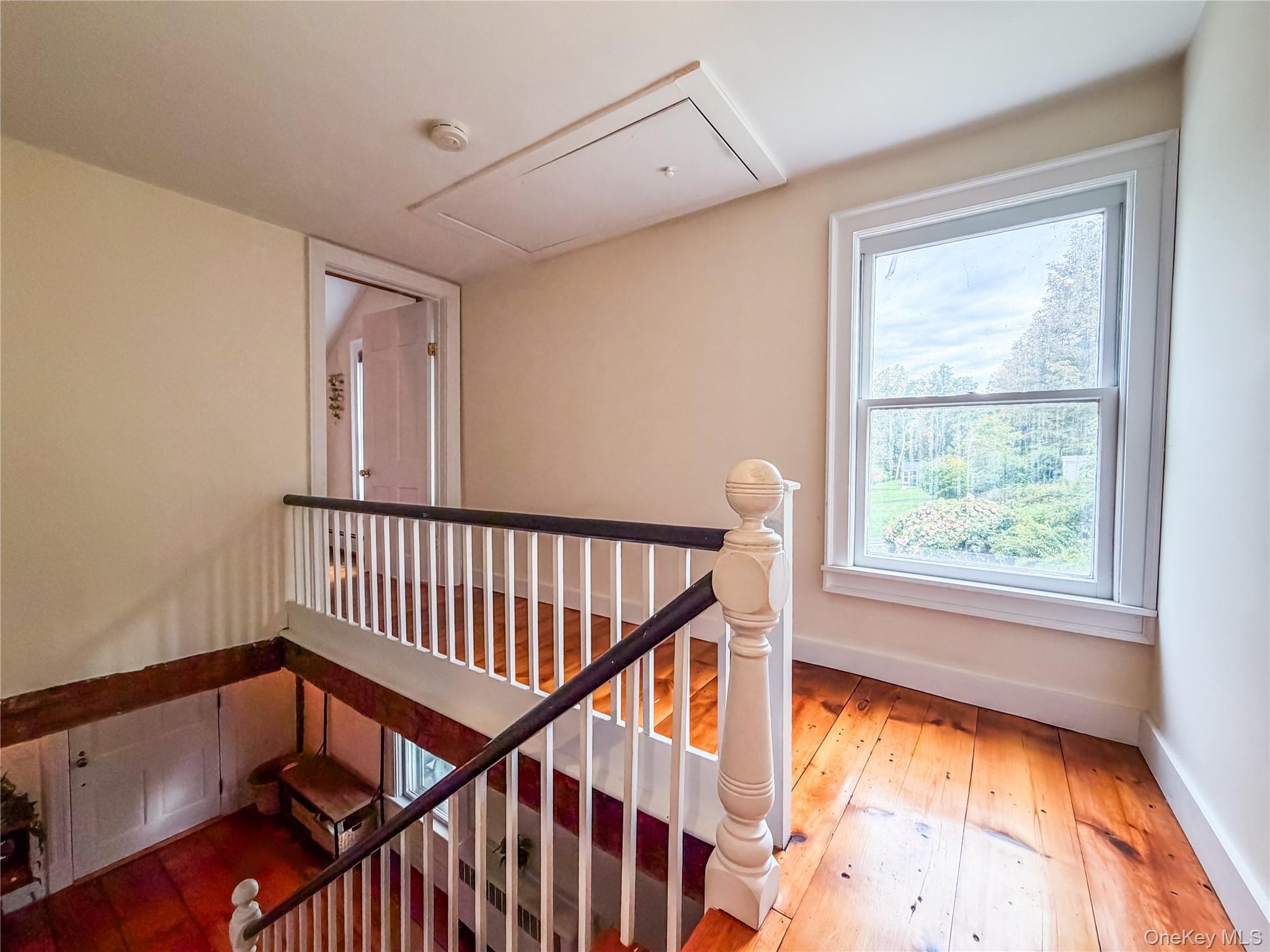 725 Traver Road Pleasant Valley, NY 12569 - Photo 21 of 32 Gallery Image 21