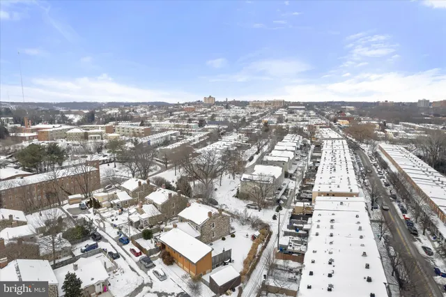 $475,000 | 3000 Keswick Road, Baltimore, MD 21211