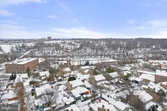 $475,000 | 3000 Keswick Road, Baltimore, MD 21211