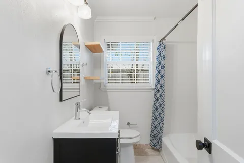 $499,000 | 5517 Aspen Street, Houston, TX 77081