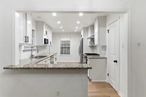 $499,000 | 5517 Aspen Street, Houston, TX 77081