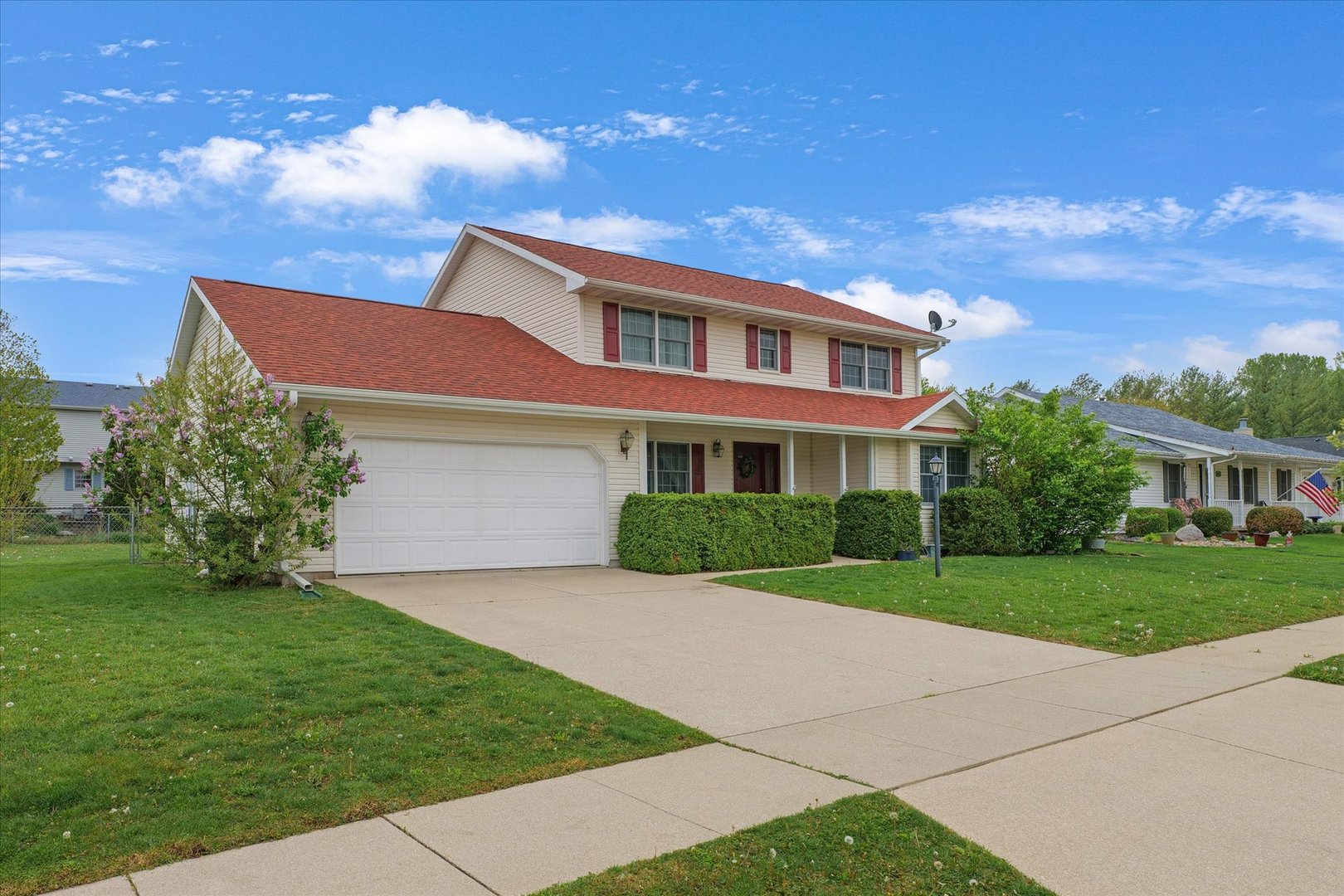 108 Ridge Road Mahomet, IL 61853 - Photo 1 of 32 Gallery Image 1
