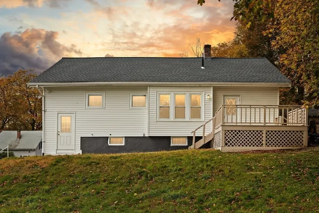 $499,990 | 10 Minthorne Street, Worcester, MA 01603