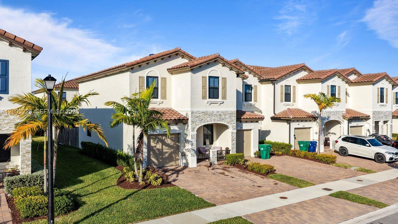 11919 Southwest 247th Terrace Homestead, FL 33032 - Photo 2 of 10