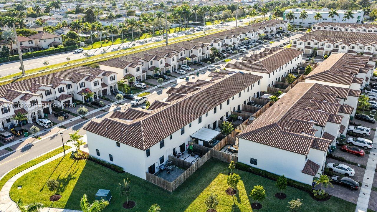 11919 Southwest 247th Terrace Homestead, FL 33032 - Photo 3 of 10