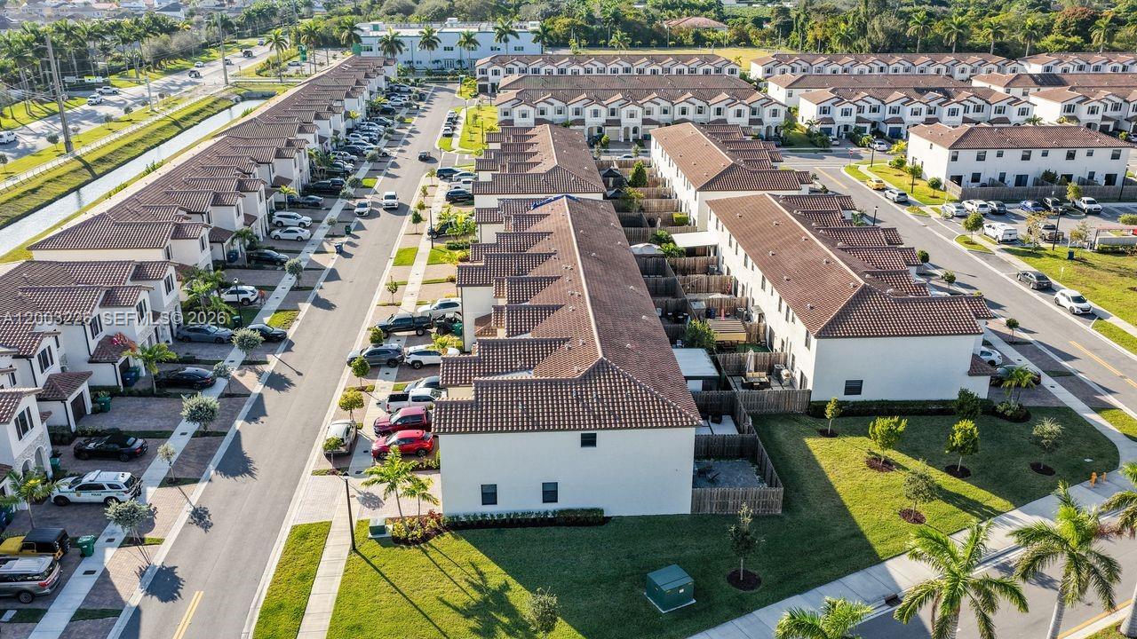 11919 Southwest 247th Terrace Homestead, FL 33032 - Photo 5 of 10