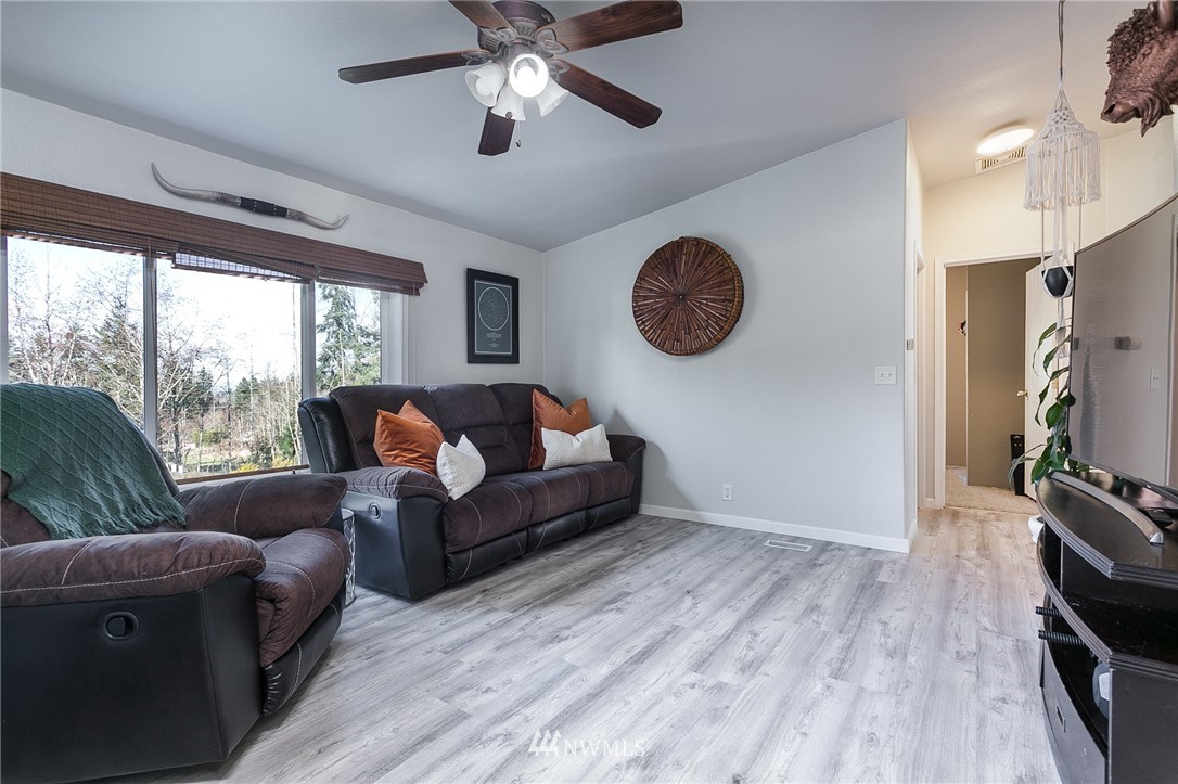 3060 Kelly Road Bellingham, WA 98226 - Photo 16 of 33