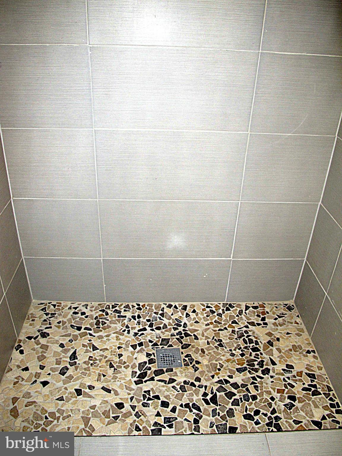 3503 White Chapel Road Baltimore, MD 21215 - Photo 16 of 22 Bath