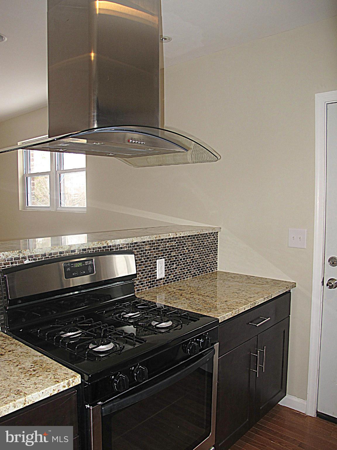 3503 White Chapel Road Baltimore, MD 21215 - Photo 7 of 22 Kitchen