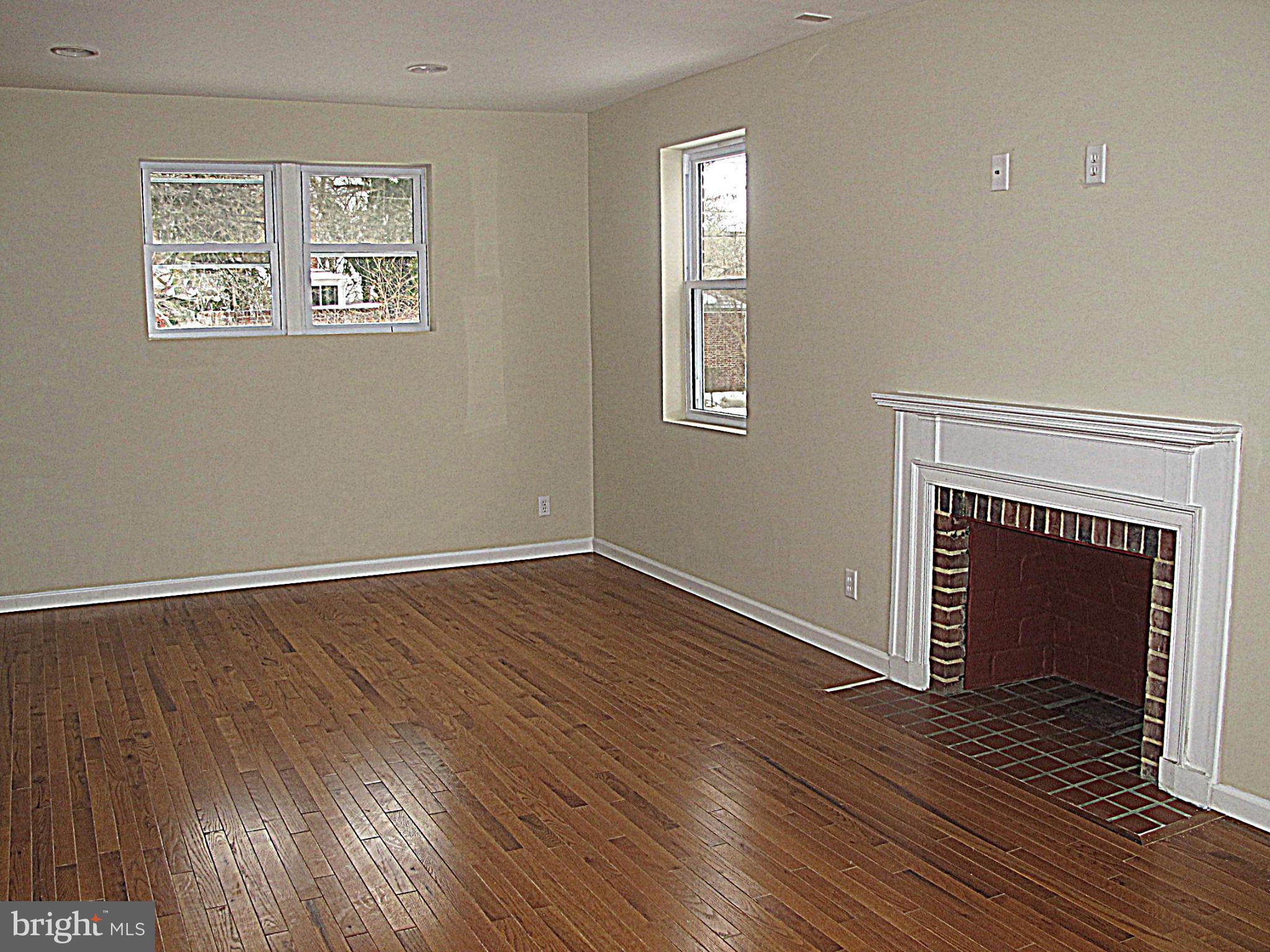 3503 White Chapel Road Baltimore, MD 21215 - Photo 10 of 22 Dining Room