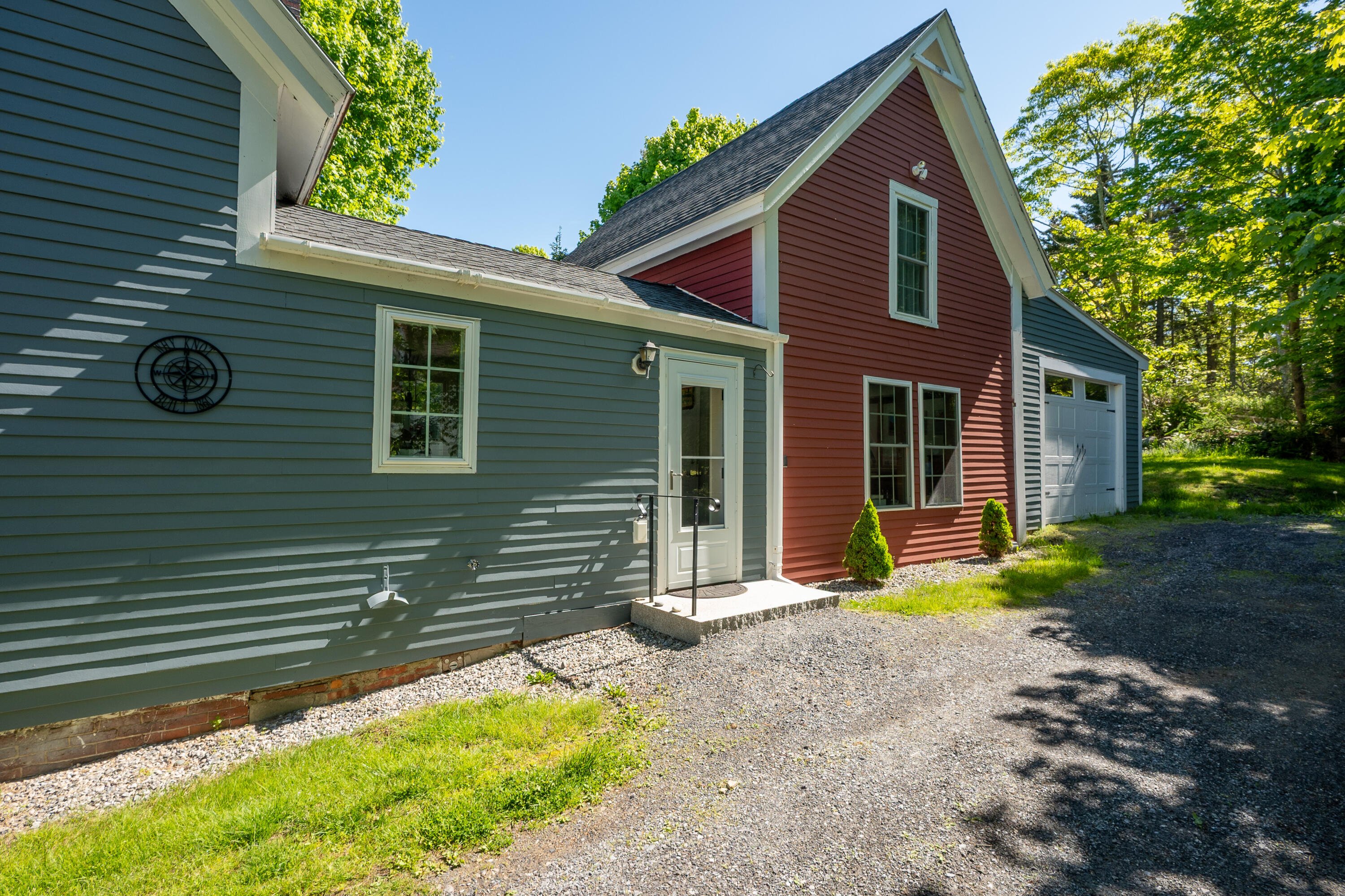 538 Ocean Point Road Boothbay, ME 04544 - Photo 36 of 40 Driveway to Side Entry Garage