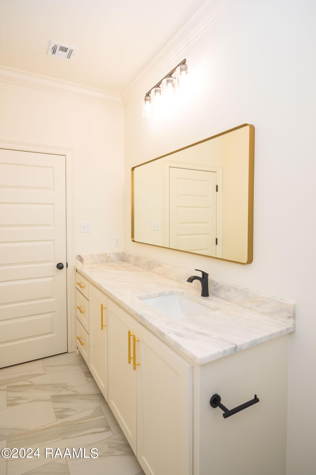 116 Spg Mdw Drive Broussard, LA 70518 - Photo 28 of 40 Spare Bathroom