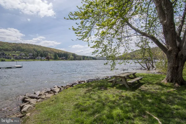 $439,999 | 48 Bright Passage, Unit 5B, McHenry, MD 21541