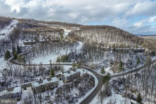 $439,999 | 48 Bright Passage, Unit 5B, McHenry, MD 21541