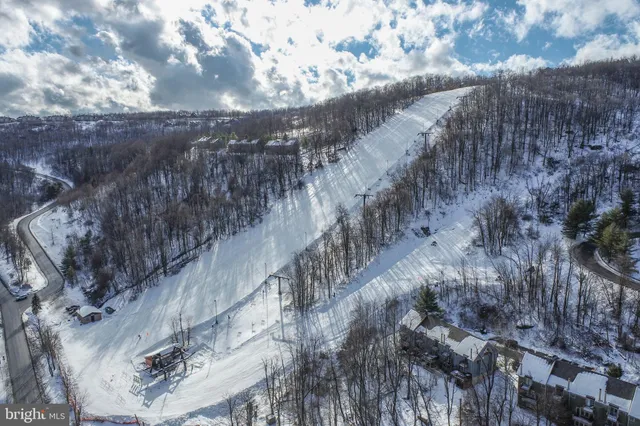 $449,999 | 48 Bright Passage, Unit 5B, McHenry, MD 21541