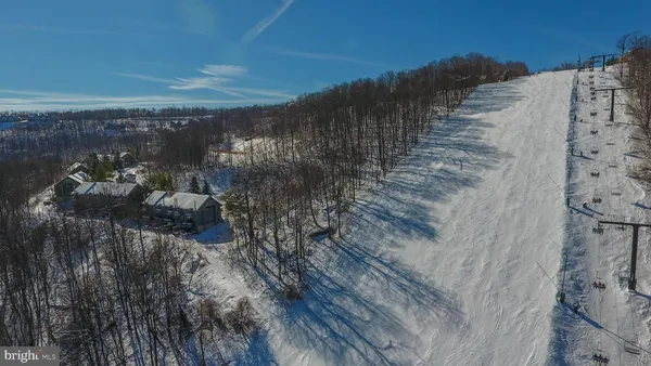 $439,999 | 48 Bright Passage, Unit 5B, McHenry, MD 21541