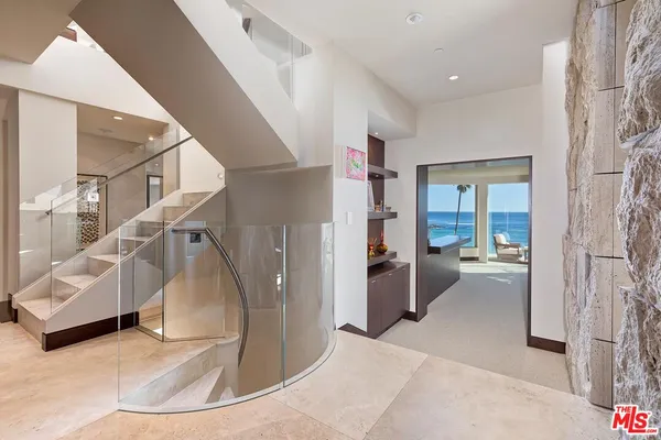 $79,900 | 88 Emerald Bay, Unit BAY, Laguna Beach, CA 92651