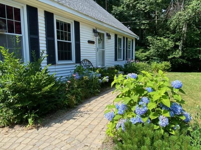 99 Tower Hill Road Candia, NH 03034 - Photo 6 of 60 Gallery Image 6