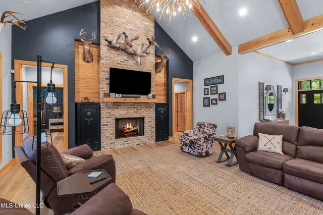 $2,950,000 | 2233 Holloman Road, Bentonia, MS 39040