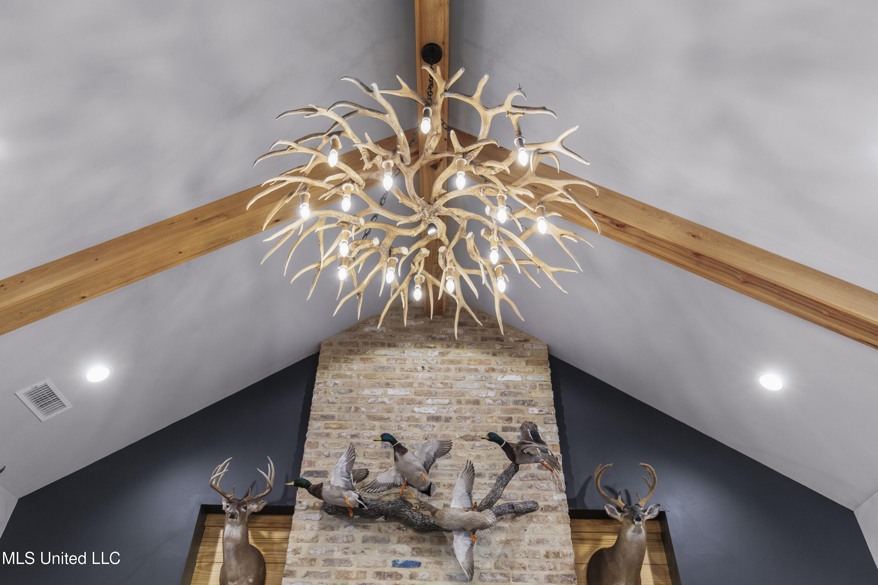 2233 Holloman Road Bentonia, MS 39040 - Photo 8 of 85 Holloman Rd-20