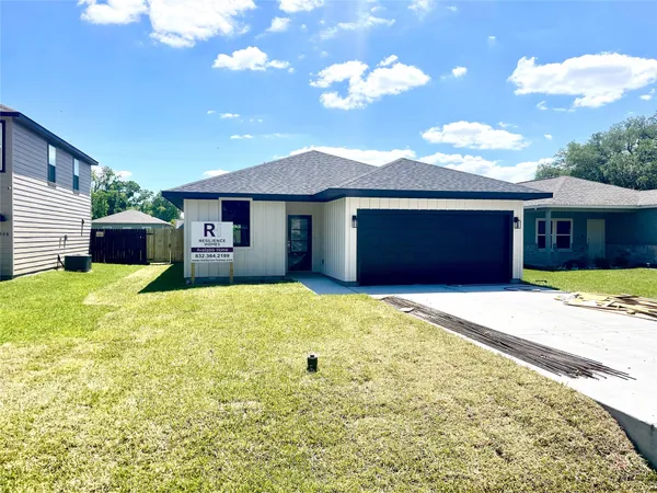 $232,000 | 2904 5th Street, Bay City, TX 77414