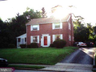 60 North Brookside Road Springfield, PA 19064 - Photo 2 of 2