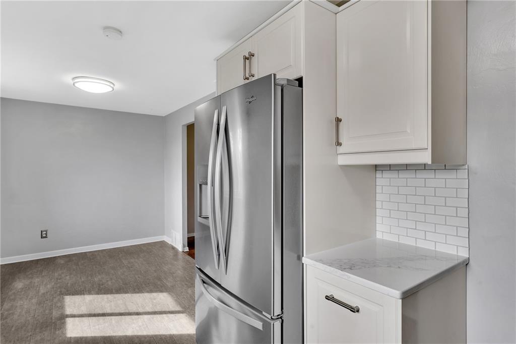 611 Blueberry Road Monroeville, PA 15146 - Photo 13 of 34 Gallery Image 13