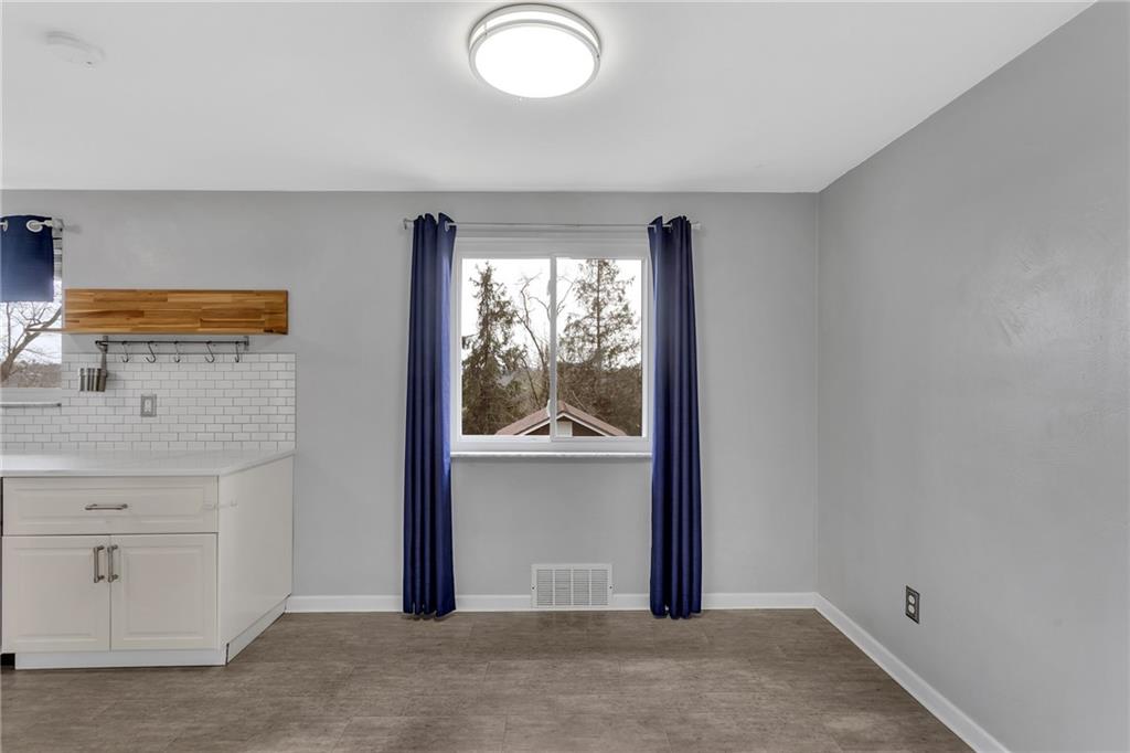 611 Blueberry Road Monroeville, PA 15146 - Photo 8 of 34 Gallery Image 8