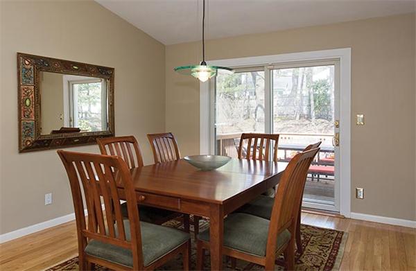 102 Harwich Road Newton, MA 02467 - Photo 4 of 8