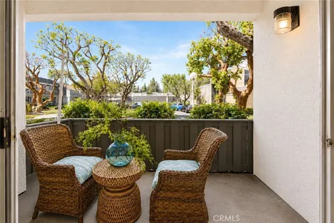 $419,000 | 2849 South Fairview Street, Unit C, Santa Ana, CA 92704