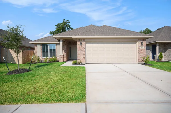 $258,900 | 408 Bryan Street, Angleton, TX 77515