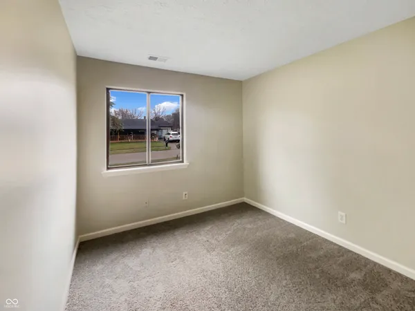 $194,000 | 5610 Northport Drive, Indianapolis, IN 46221