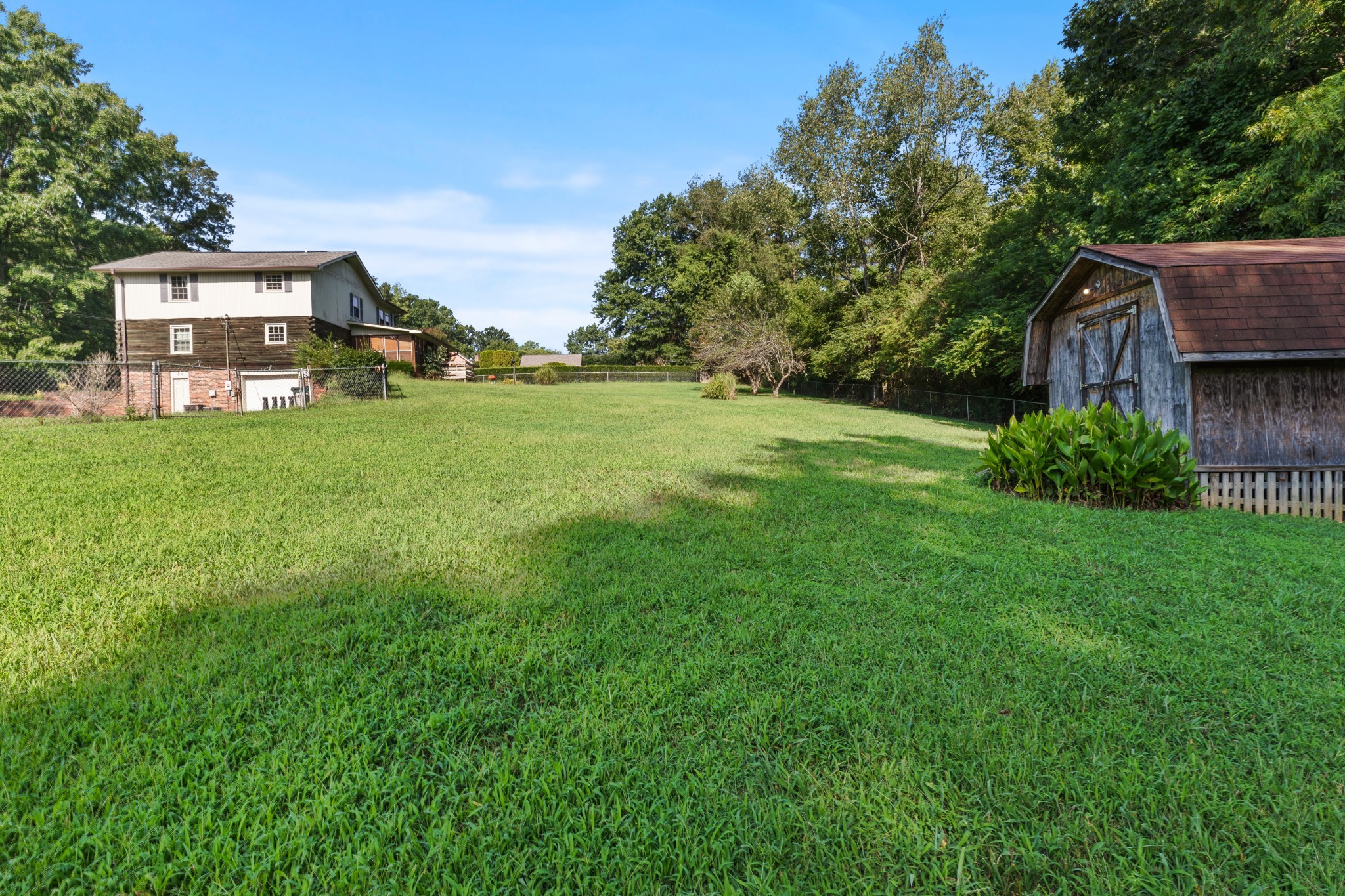 111 Rae Lane Dickson, TN 37055 - Photo 35 of 39 LARGE outdoor space!