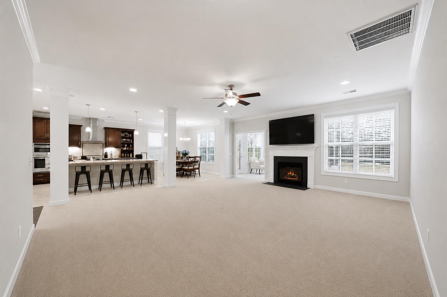 324 Crestgate Way Easley, SC 29642 - Photo 13 of 43 Gallery Image 13