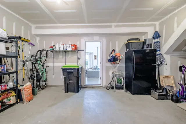 $379,900 | 127 Broad Street, Daleville, VA 24083