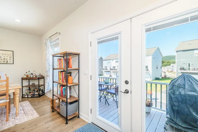 $379,900 | 127 Broad Street, Daleville, VA 24083